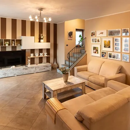 Semesterbostad Da Bubi *